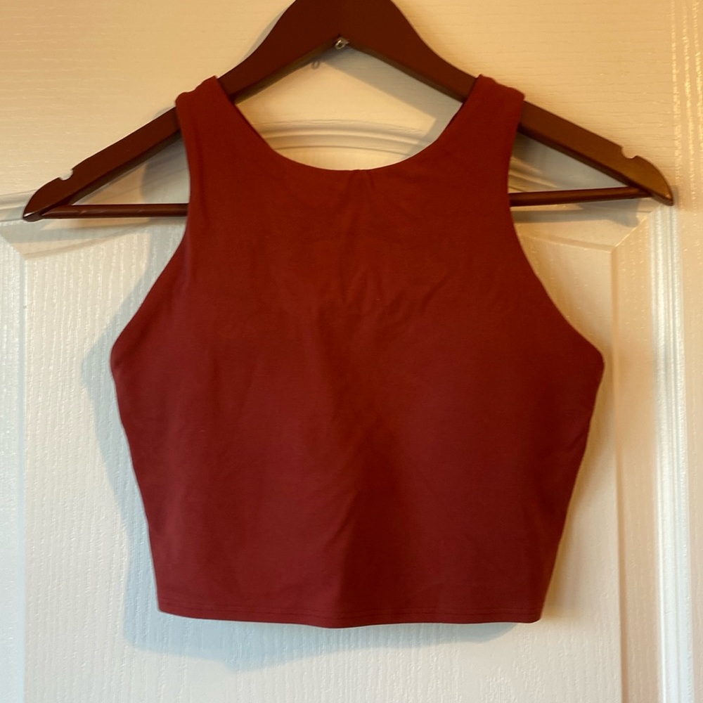 Athleta conscious crop